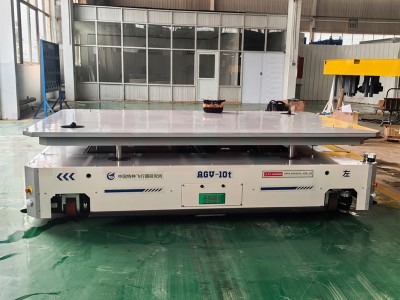AGV (Автоматично ръководено превозно средство) Автоматичен транспортен камион